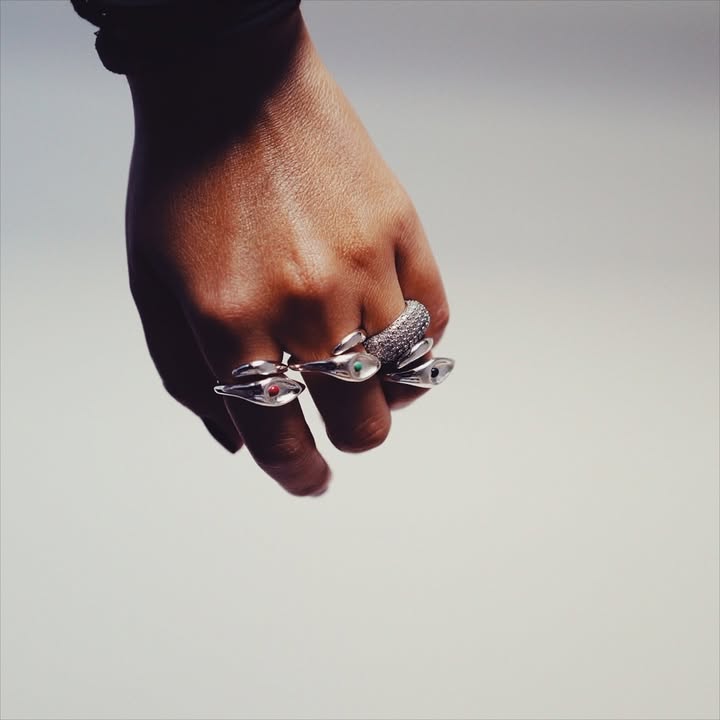 AMARIA — ნამუშევარი